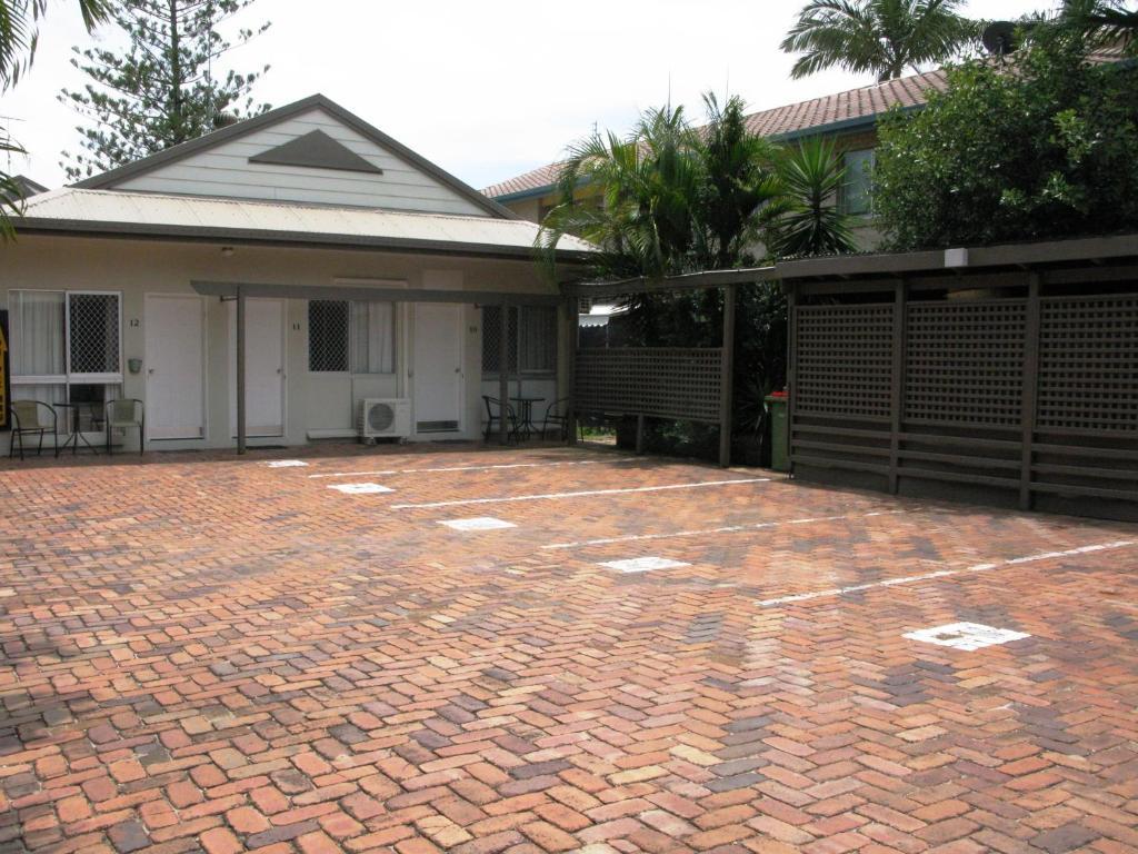 Central Motel Mooloolaba And Apartments Экстерьер фото